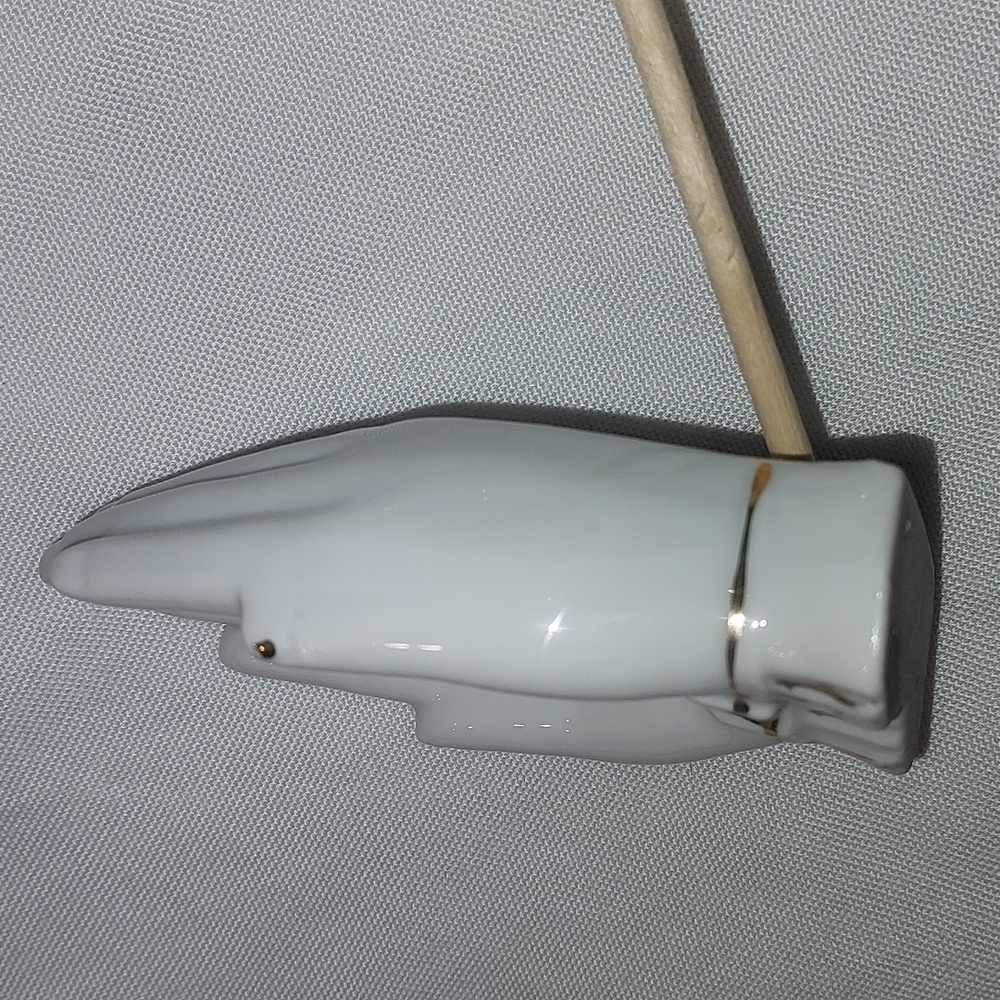 Vintage 1950/60s Small Porcelain Hand FINAL - Picture 3 of 9